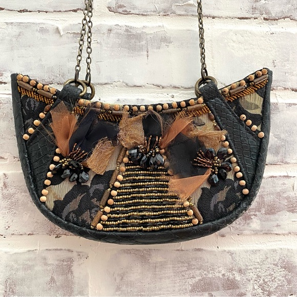 Mary Frances • Half Moon Crocodile Leather Beaded Crossbody Clutch • Vintage - Picture 7 of 15